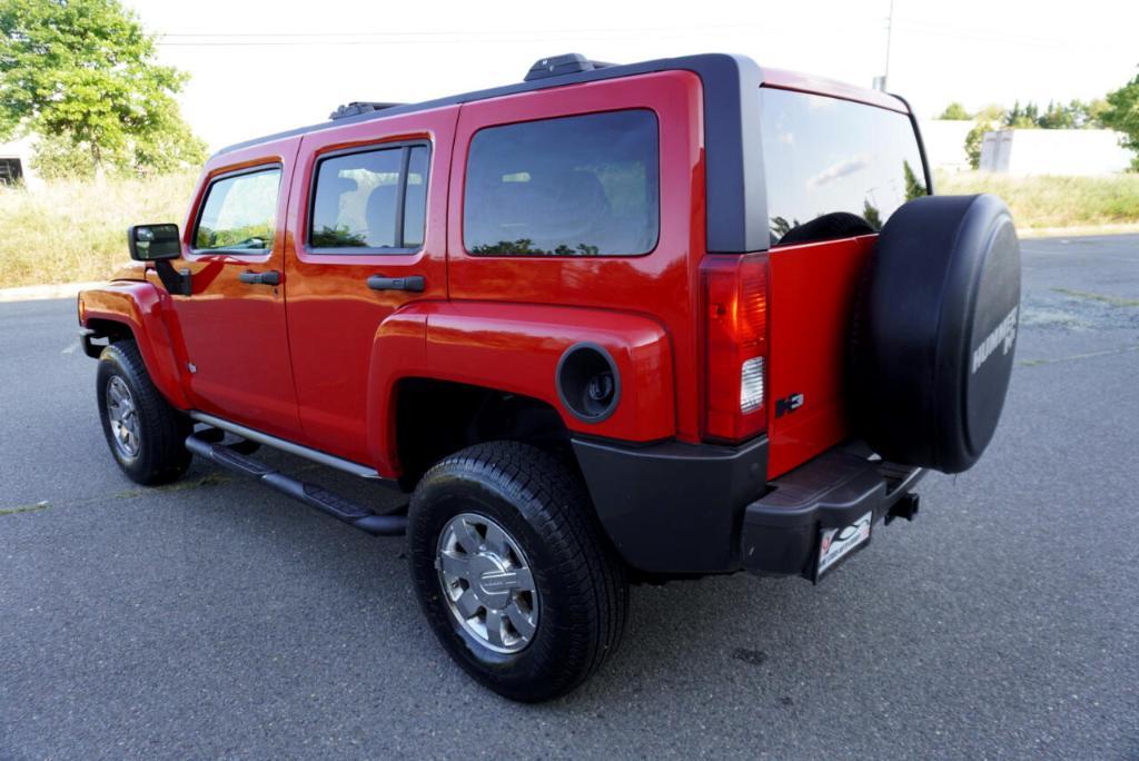 used 2007 Hummer H3 car, priced at $8,795