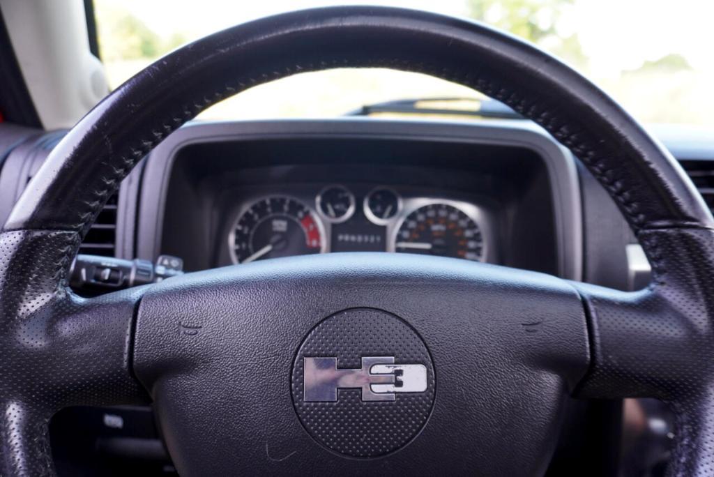 used 2007 Hummer H3 car, priced at $8,795