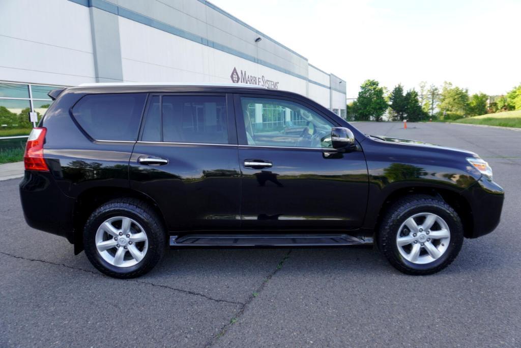 used 2011 Lexus GX 460 car, priced at $18,995