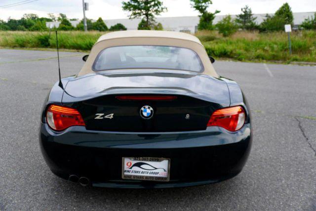 used 2007 BMW Z4 car, priced at $13,995