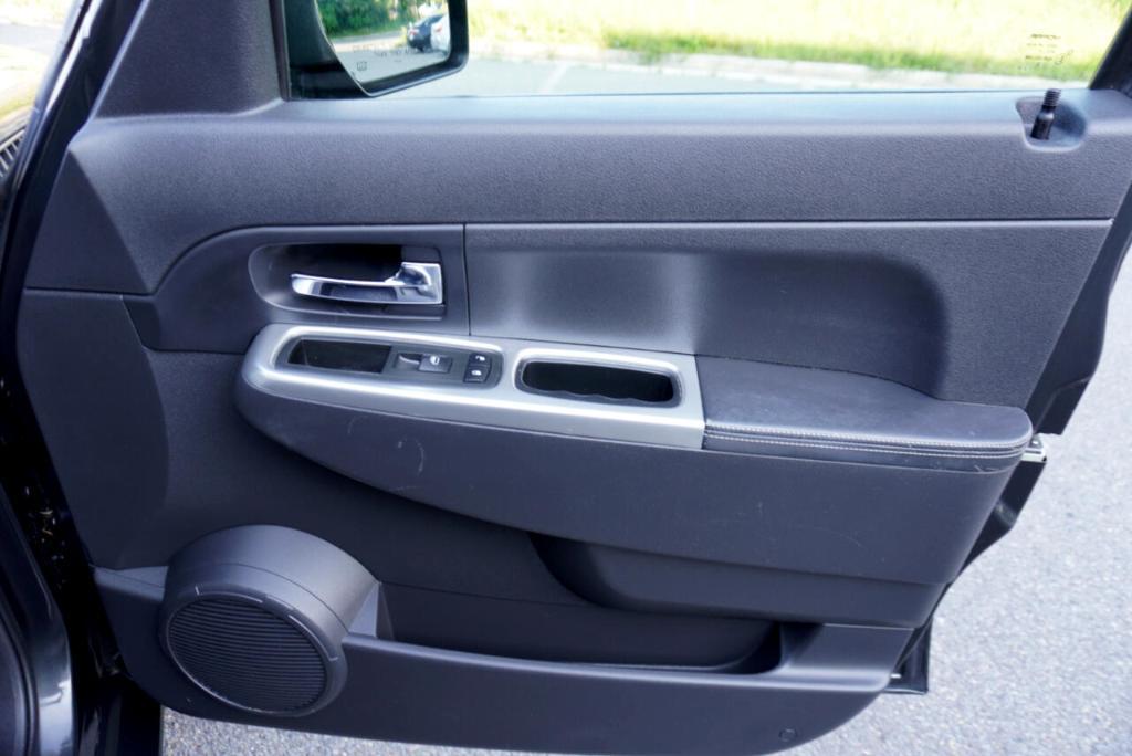 used 2010 Jeep Liberty car, priced at $6,995
