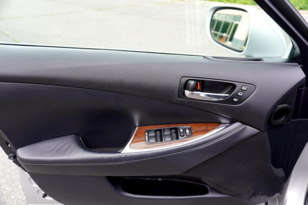 used 2011 Lexus ES 350 car, priced at $10,995