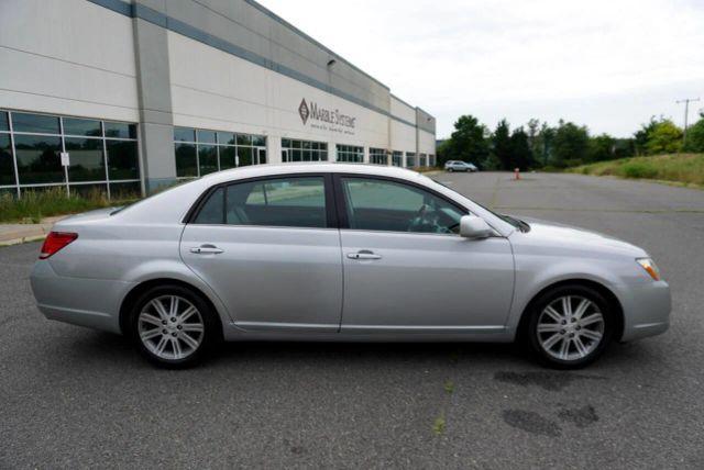 used 2005 Toyota Avalon car, priced at $7,495