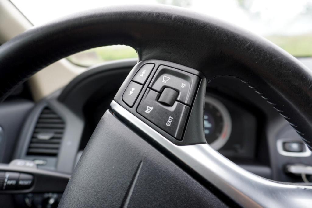 used 2012 Volvo XC60 car, priced at $7,995