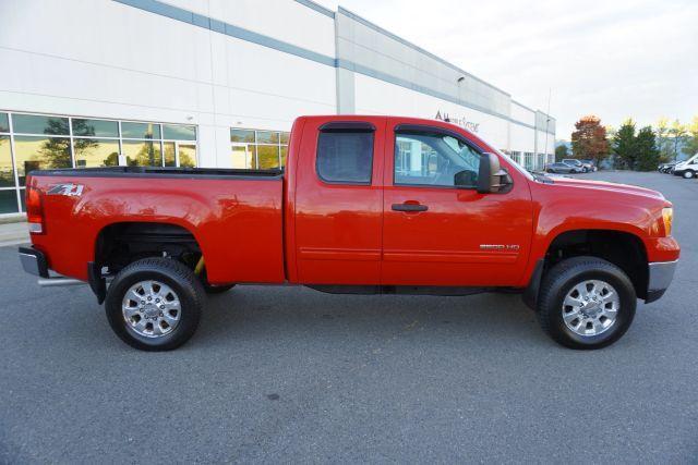 used 2013 GMC Sierra 2500 car, priced at $22,995