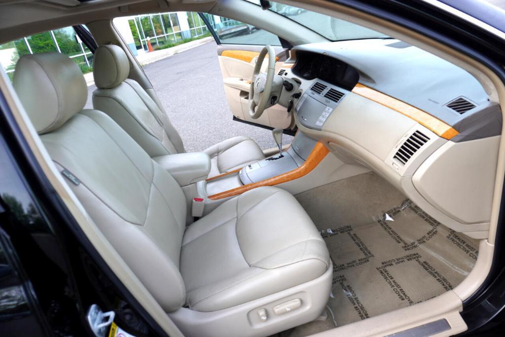 used 2007 Toyota Avalon car, priced at $8,995
