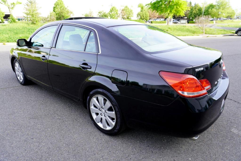 used 2007 Toyota Avalon car, priced at $8,995