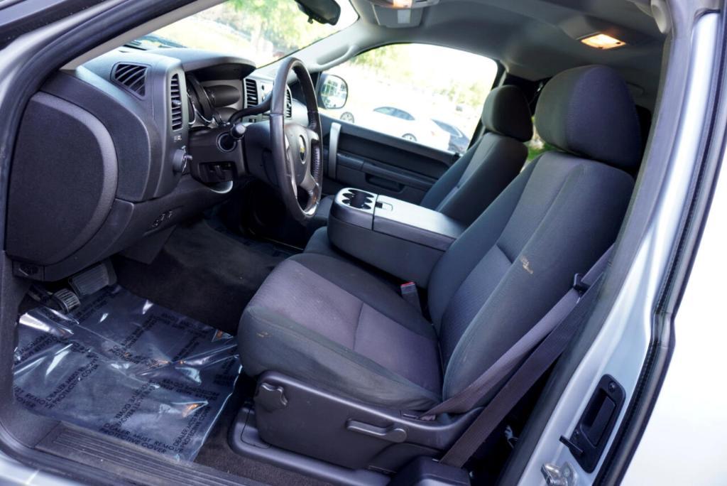 used 2012 Chevrolet Silverado 2500 car, priced at $18,995