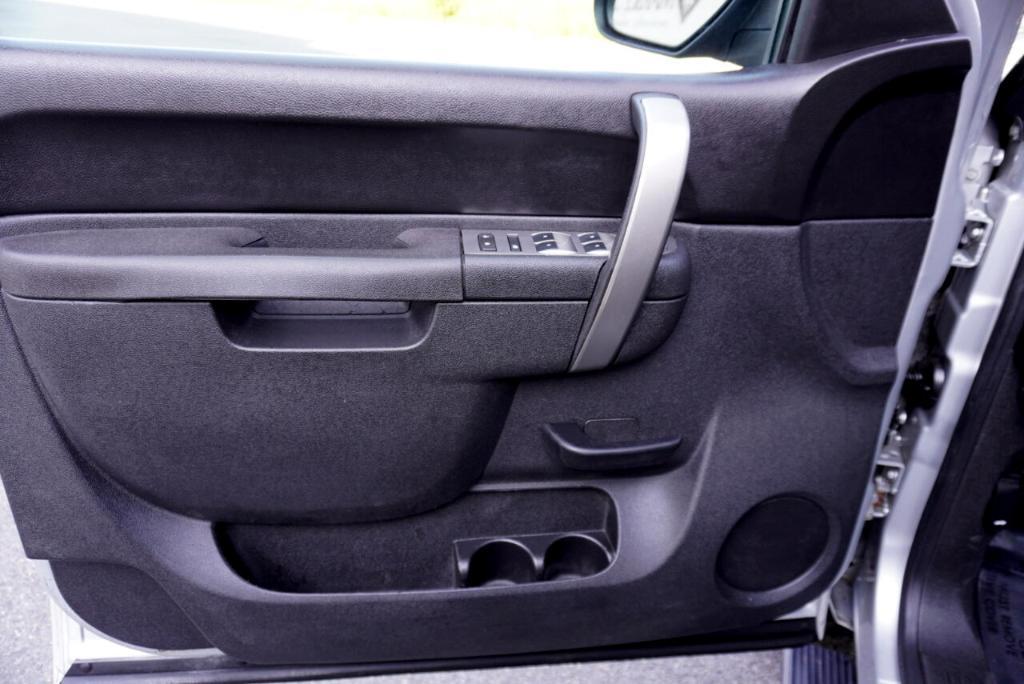 used 2012 Chevrolet Silverado 2500 car, priced at $18,995