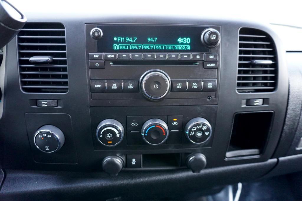 used 2012 Chevrolet Silverado 2500 car, priced at $18,995