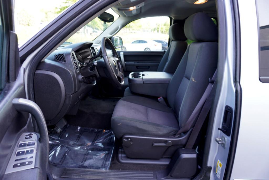 used 2012 Chevrolet Silverado 2500 car, priced at $18,995