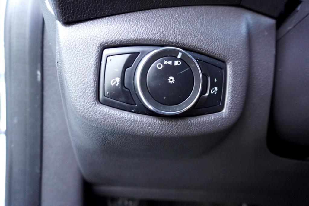 used 2015 Ford Transit Connect car, priced at $12,996