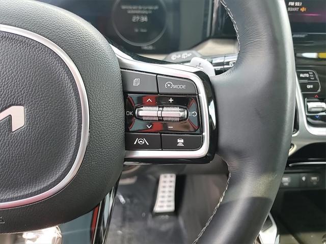 used 2023 Kia Sorento car, priced at $35,588