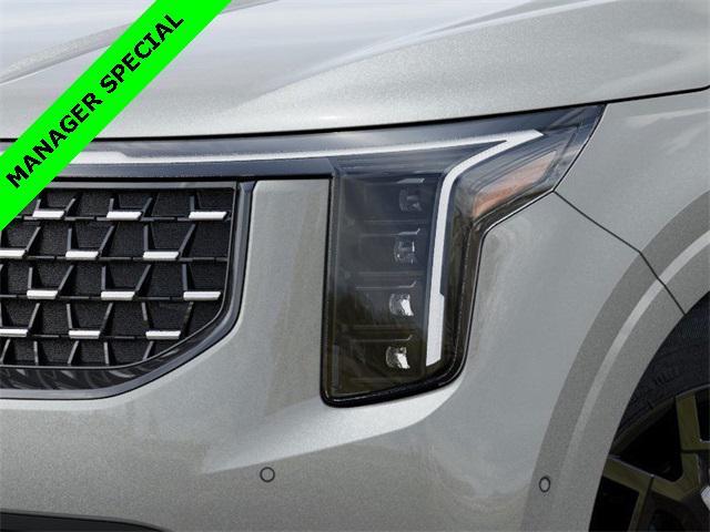 new 2025 Kia Carnival car, priced at $50,158
