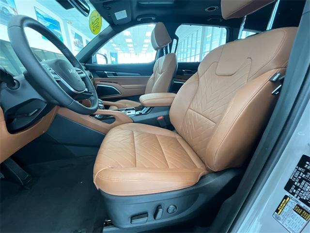 used 2025 Kia Telluride car, priced at $45,588