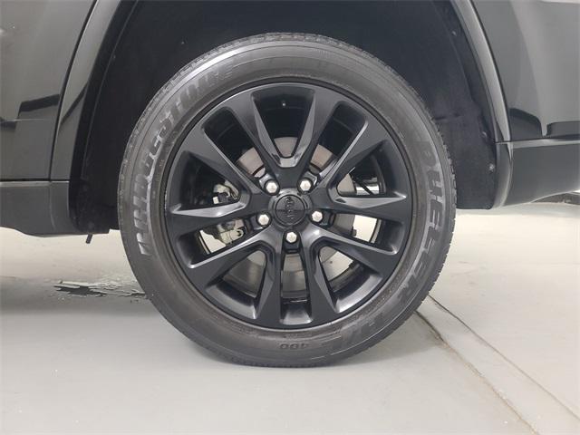 used 2021 Jeep Grand Cherokee car, priced at $24,988
