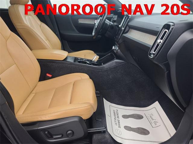 used 2019 Volvo XC40 car, priced at $18,388