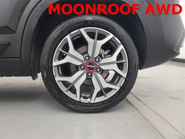 used 2023 Kia Seltos car, priced at $22,288