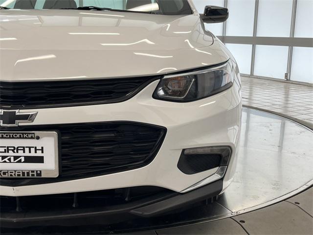 used 2018 Chevrolet Malibu car, priced at $13,488