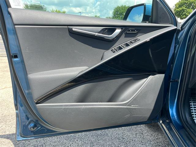 used 2023 Kia Niro EV car, priced at $25,888