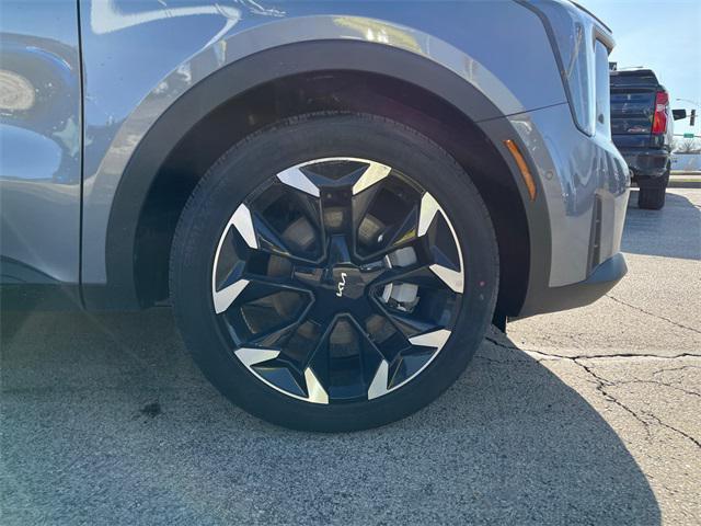 used 2024 Kia Sorento car, priced at $39,988