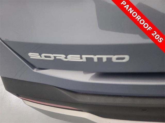 used 2024 Kia Sorento car, priced at $34,588