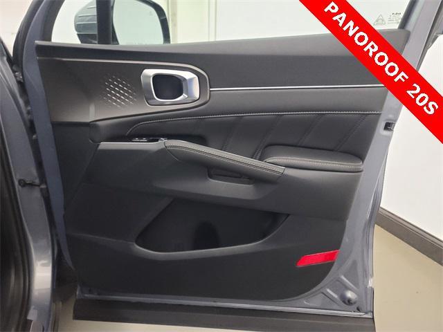 used 2024 Kia Sorento car, priced at $34,588