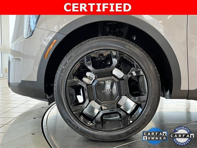 used 2025 Kia Sorento car, priced at $36,788