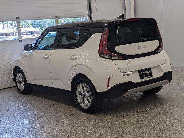 used 2023 Kia Soul car, priced at $16,884