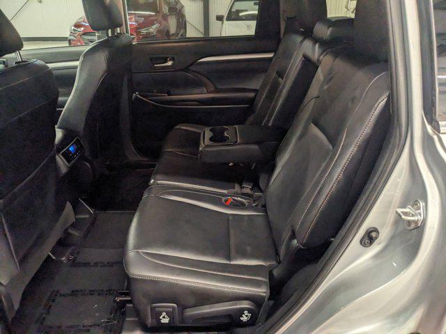 used 2019 Toyota Highlander car, priced at $24,900