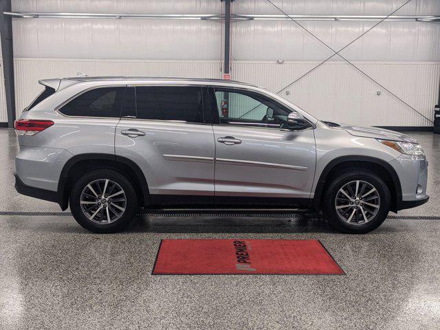 used 2019 Toyota Highlander car, priced at $24,900