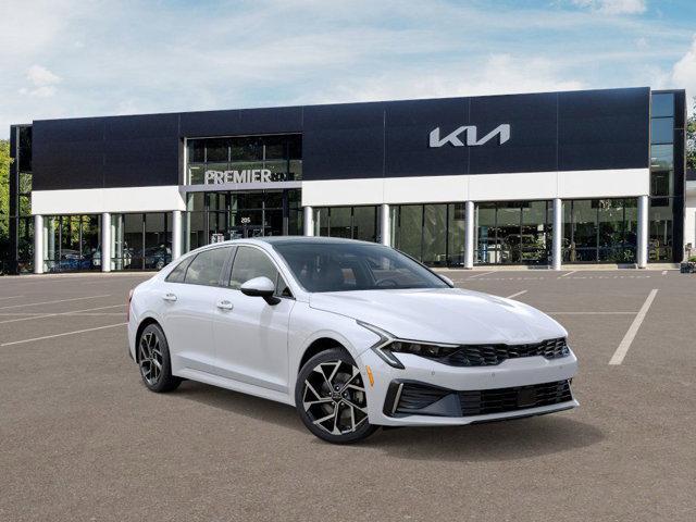 new 2025 Kia K5 car, priced at $35,136