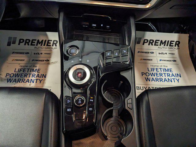 used 2023 Kia Sportage Hybrid car, priced at $25,998