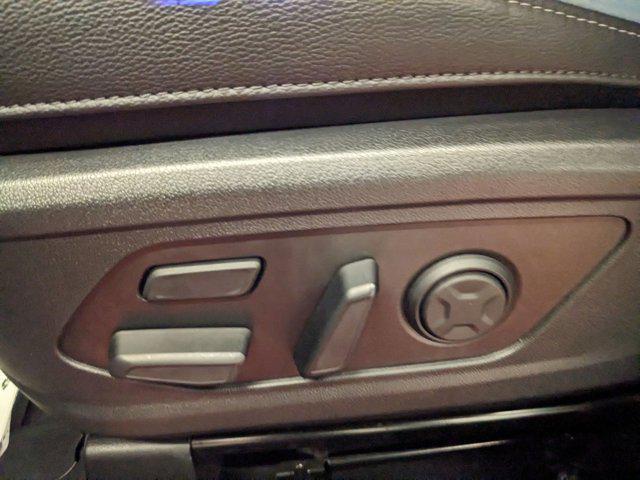 used 2025 Kia Sorento Plug-In Hybrid car, priced at $43,597