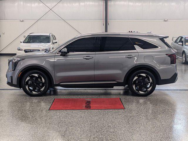 used 2025 Kia Sorento Plug-In Hybrid car, priced at $43,597