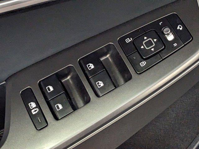 used 2022 Kia EV6 car, priced at $30,998