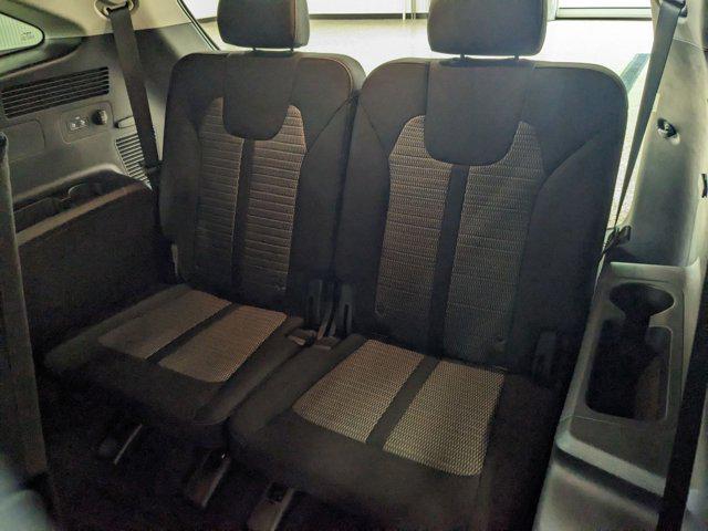 used 2022 Kia Sorento car, priced at $26,487