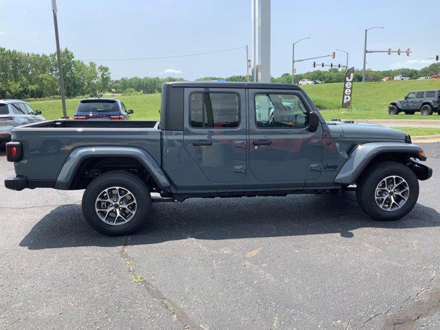 new 2024 Jeep Gladiator car, priced at $41,970