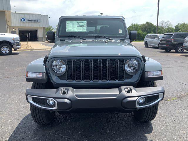 new 2024 Jeep Gladiator car, priced at $41,970