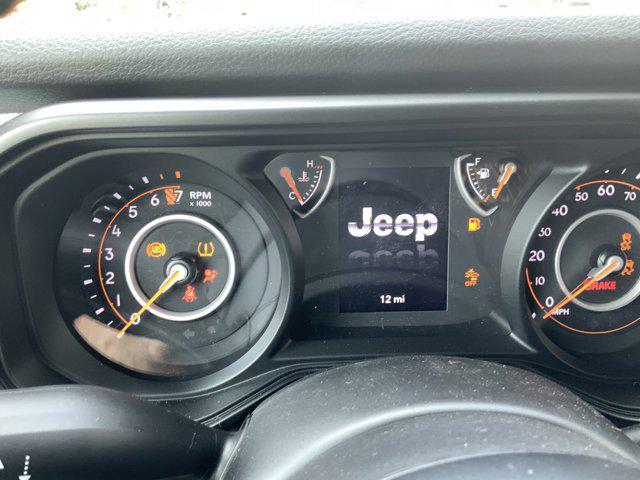 new 2024 Jeep Gladiator car, priced at $41,970