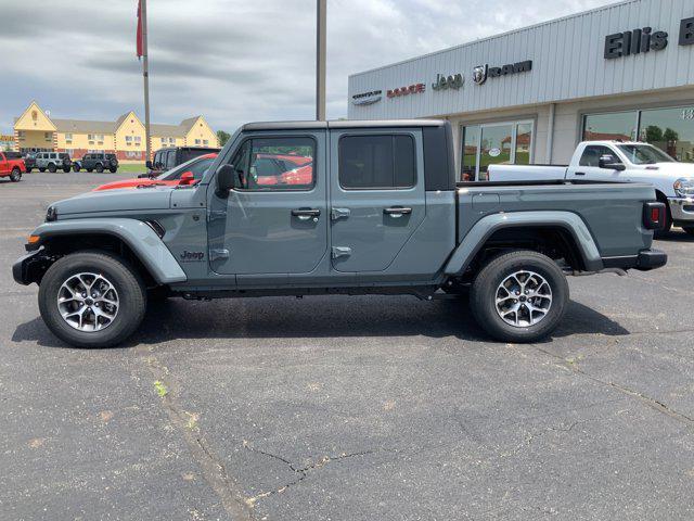 new 2024 Jeep Gladiator car, priced at $41,970