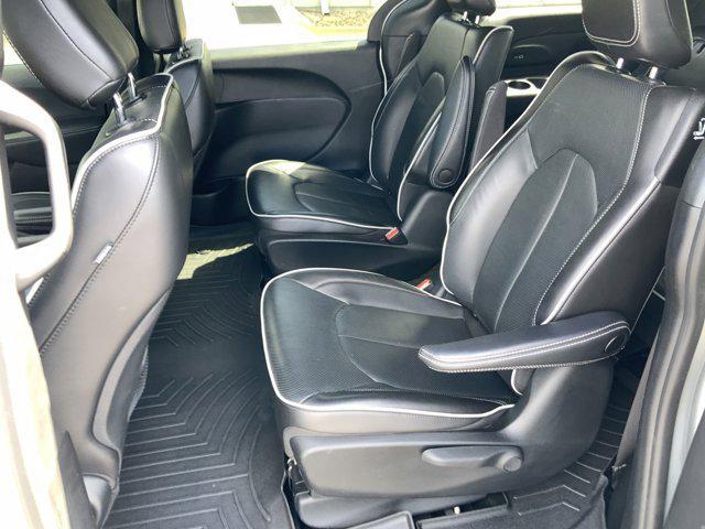 used 2022 Chrysler Pacifica Hybrid car, priced at $40,998