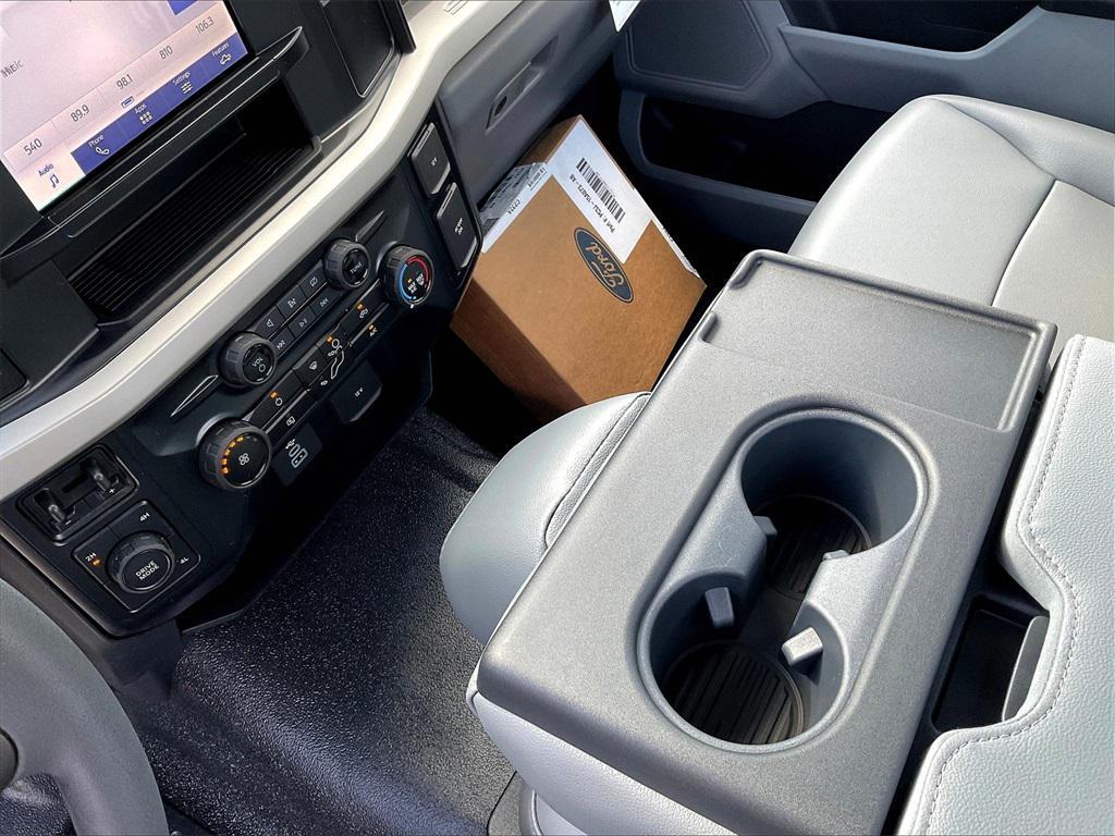 new 2024 Ford F-350 car, priced at $55,888