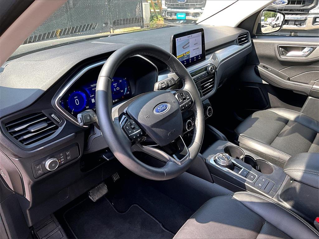 used 2022 Ford Escape car, priced at $24,923