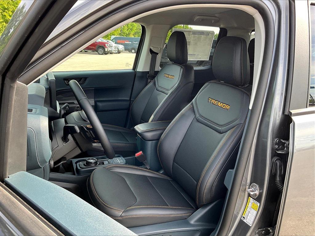 new 2025 Ford Maverick car, priced at $40,425