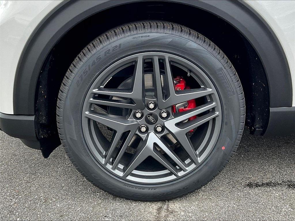 new 2026 Ford Explorer car, priced at $64,085