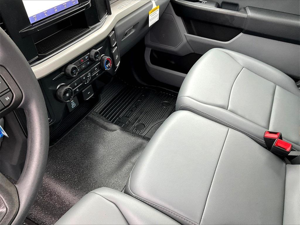 new 2025 Ford F-250 car, priced at $47,055