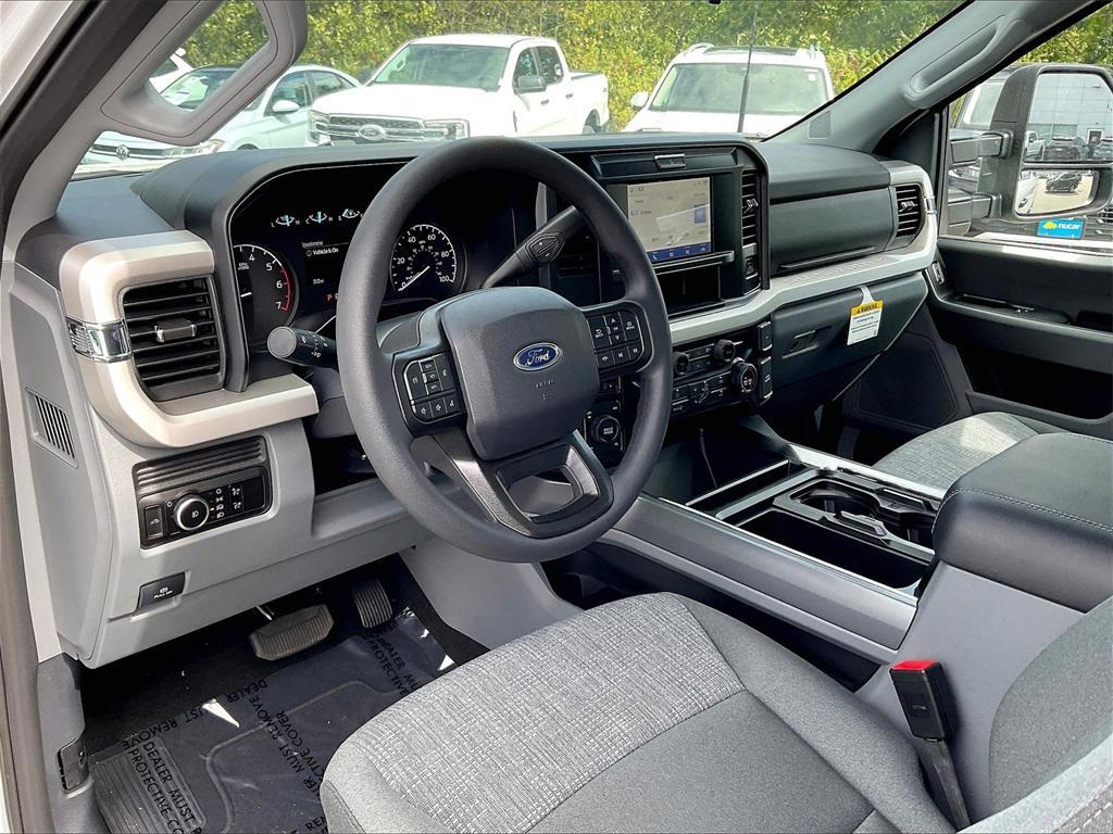 new 2025 Ford F-350 car, priced at $56,274