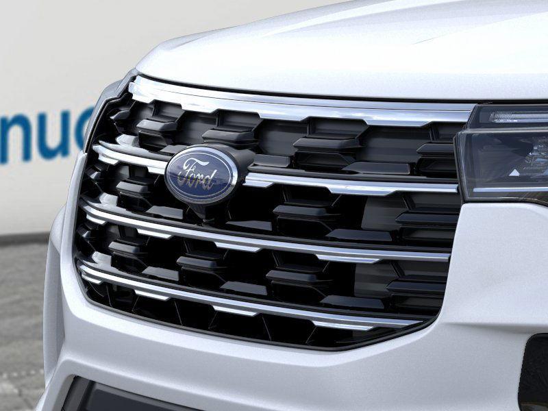 new 2025 Ford Explorer car, priced at $47,266