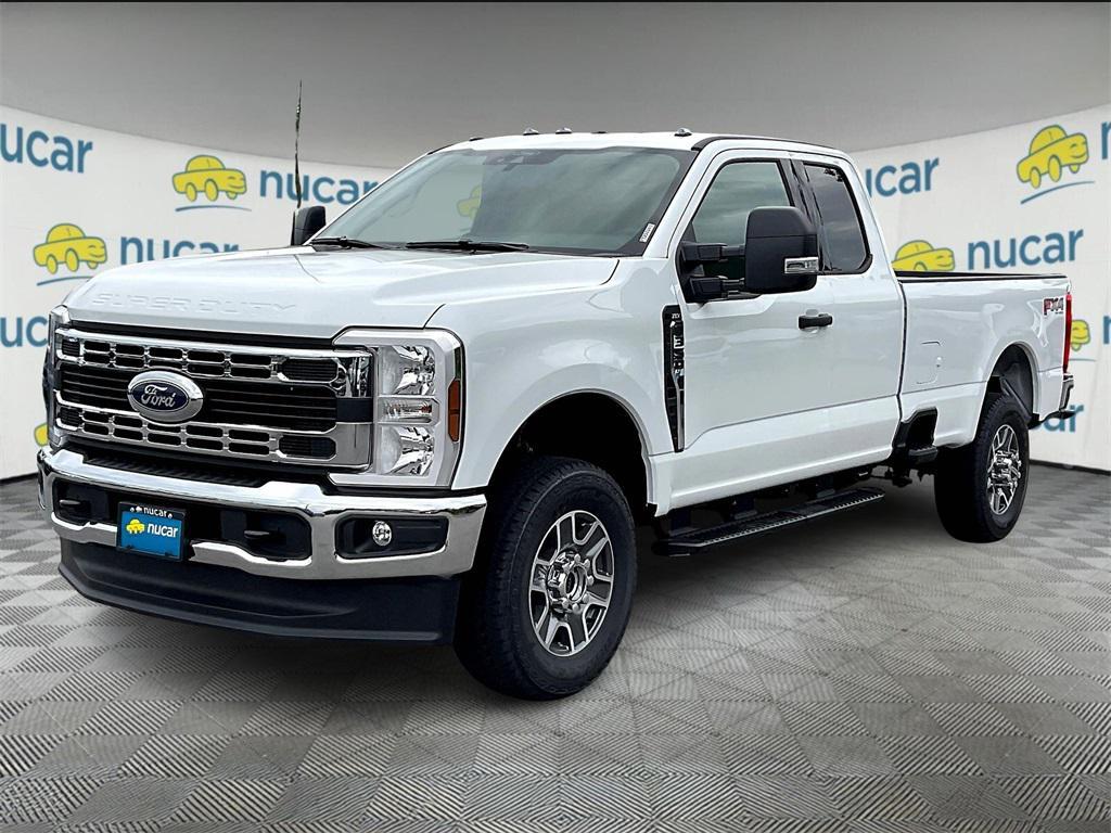new 2025 Ford F-350 car, priced at $55,402